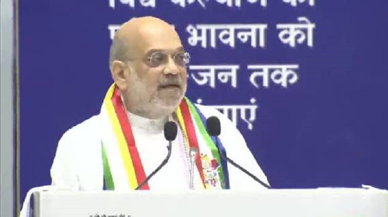 आज जब विश्व को शांति की आवश्यकता है, ऐसे में नवकार मंत्र का सामूहिक उच्चारण वातावरण की शुद्धि के साथ-साथ मन के विकारों को शांत करने में भी सहायक होगा: अमित शाह