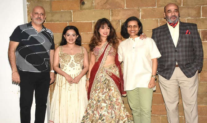 'Marry Go Round - Let’s Blame it on Bollywood Opens to a Star-Studded Premiere & Packed House in Mumbai