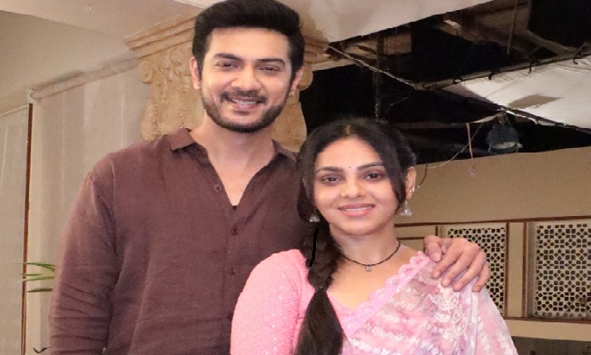 दंगल टीवी के लोकप्रिय शो तोसे नैना मिलाई के 2 में सीज़न-1 के कुहू और राजीव की धमाकेदार एंट्री