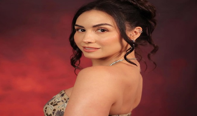 Lauren Gottlieb Chooses Real Over Reel: Why Live Experiences Are Her Answer to an AI-Obsessed World