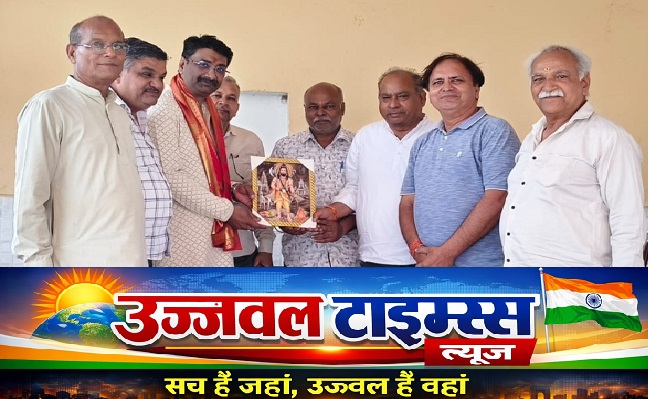 पितृ स्थापना अवसर पर भंडारे का आयोजन, सैकड़ों श्रद्धालुओं ने किया प्रसाद ग्रहण