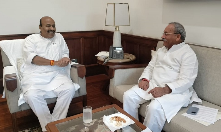 जनपद में वृद्धाश्रम की मांग को लेकर सांसद डॉ सांगवान की मजबूत पैरवी,केंद्रीय मंत्री से की मुलाकात