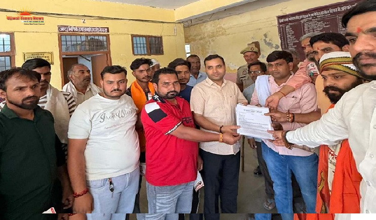 गौ सम्मान को लेकर सड़कों पर उतरा हिंदू रक्षा दल ,महामहिम राष्ट्रपति के नाम सौंपा ज्ञापन