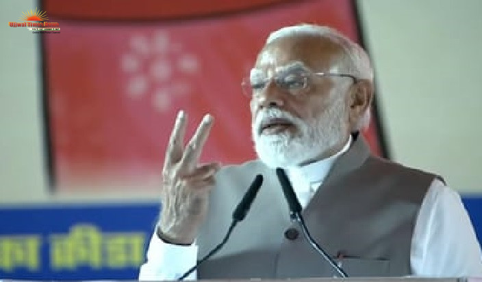 दिव्य शक्तियों की भूमि है काशी: पीएम मोदी