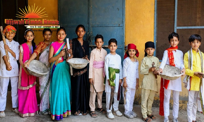आदर्श पब्लिक स्कूल में श्रमिकों को समर्पित रहा कार्यक्रम, बच्चों ने दी भावपूर्ण प्रस्तुति
