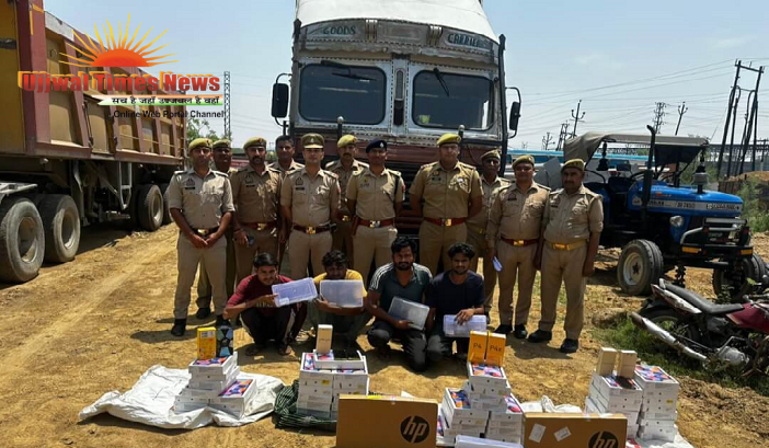 30 लाख के लैपटॉप और टैबलेट: जीपीएस तोड़कर ट्रक से उड़ाए