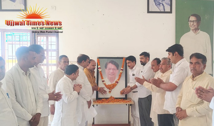 पूर्व केंद्रीय मंत्री चौ अजित सिंह की पुण्यतिथि पर रालोद सहित किसानों ने किया याद, दी गई श्रद्धांजलि