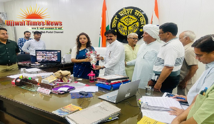 डीएम बागपत अस्मिता लाल देश के 100 उत्कृष्ट जिलाधिकारियों में शामिल, गणमान्य नागरिकों ने जताया हर्ष, दी बधाई व किया सम्मानित
