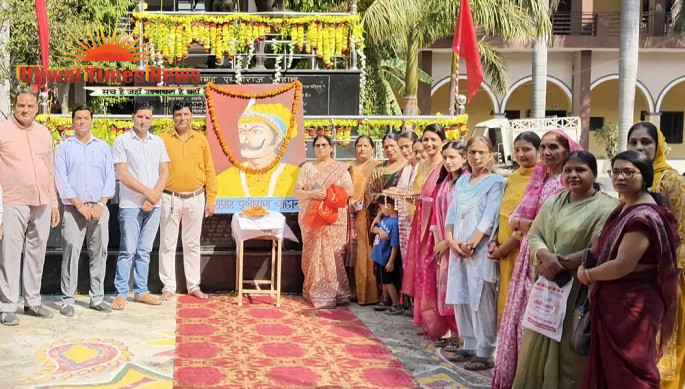 सम्राट् पृथ्वीराज चौहान की जयंती पर महाविद्यालय में यज्ञ, पुष्पांजलि व विचार गोष्ठी