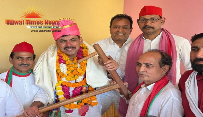 खेकड़ा में नवनियुक्त सपा जिलाध्यक्ष मनोज चौधरी का जोरदार अभिनंदन कार्यकर्ताओं ने फूल-मालाओं से किया स्वागत