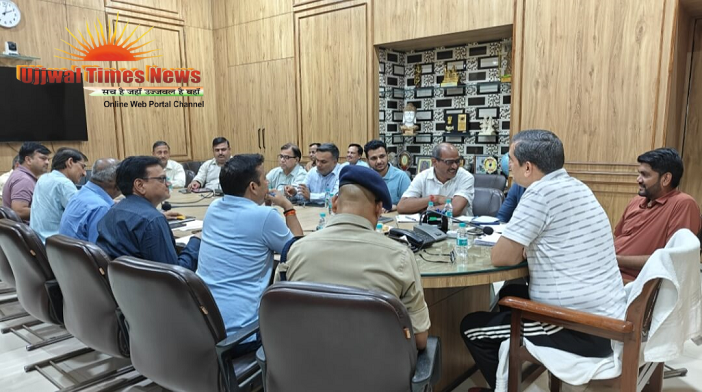 वृंदावन की बदहाल यातायात व्यवस्था को पटरी पर लाने के लिए अब प्रशासन सख्त कदम