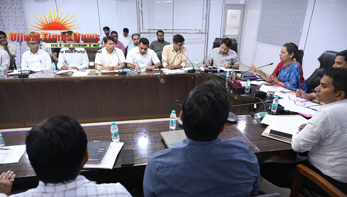 जिलाधिकारी द्वारा उद्योग बंधु बैठक में निवेश, रोजगार व उद्यम प्रोत्साहन के निर्देश