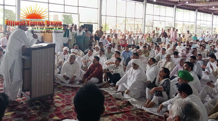 दोहरे हत्याकांड के दोषी मृतक वरुण लुहारी की शोकसभा में नम आँखों से दी गई श्रद्धांजलि