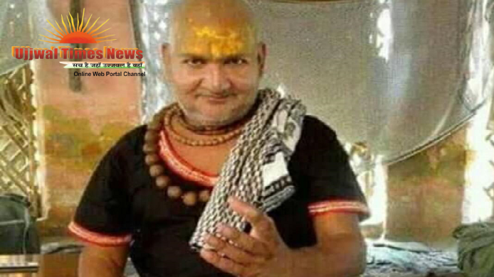 वृंदावन में बाबा रसिका पागल के रसिक धाम आश्रम को प्रशासन ने किया कुर्क, पुलिस बल की मौजूदगी में की गई सीलिंग की कार्रवाई
