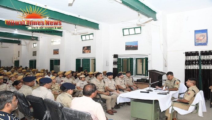 महिला सुरक्षा जागरूकता माह के तहत झुंझुनूं पुलिस की बड़ी पहल, पुलिस कर्मियों व आत्मरक्षा प्रशिक्षित महिलाओं से हुआ संवाद