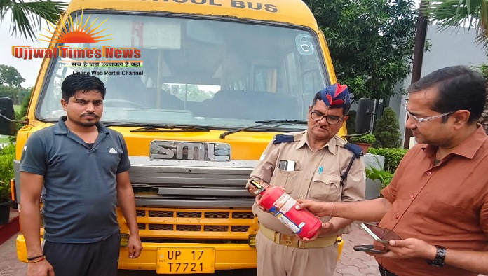 स्कूल वाहनों की सघन जांच में उजागर हुई लापरवाही, 14 विद्यालयों के 17 वाहनों का चालान