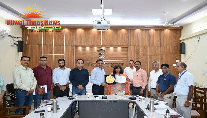 सहकारिता को जन-आंदोलन बनाने पर जोर, किसानों और ग्रामीणों तक योजनाओं का लाभ पहुंचाने के निर्देश
