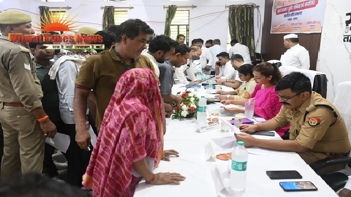 जिलाधिकारी की अध्यक्षता में बड़ौत में हुआ तहसील सम्पूर्ण समाधान दिवस