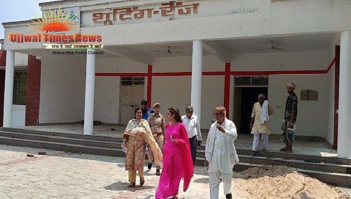 जिलाधिकारी द्वारा बाबा शाहमल स्टेडियम में चल रहे कायाकल्प कार्यों का निरीक्षण, दिए गुणवत्तापूर्ण कार्य के निर्देश