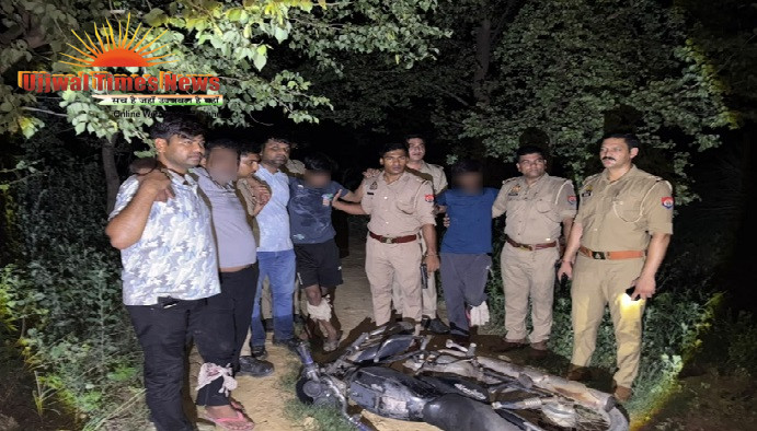 बिजली तार चोर गिरोह से मुठभेड़, तीन शातिर घायल अवस्था में गिरफ्तार, 50 किग्रा विद्युत् तार भी बरामद