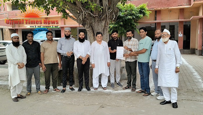 कांवड़ यात्रा से पहले जर्जर बिजली लाइनों को लेकर बढ़ी चिंता, हादसे की आशंका जताकर समाधान दिवस में सौंपा ज्ञापन