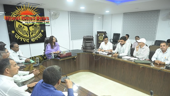 'बागपत ब्लूम' ब्रांड को मिलेगी नई पहचान, एफपीओ की गुणवत्ता, पैकेजिंग और मार्केटिंग पर डीएम अस्मिता लाल का जोर