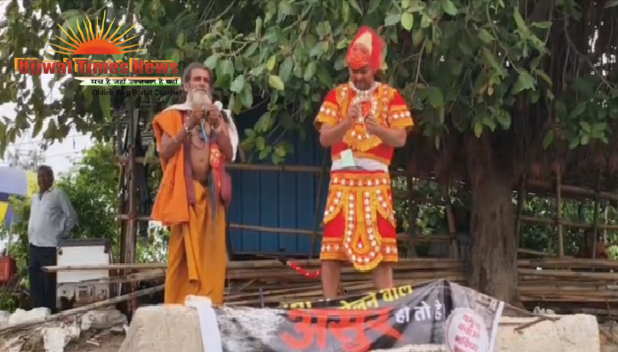 यमुना बचाने को हनुमान स्वरूप में अनशन पर बैठे समाजसेवी, सात दिन तक चलेगा आंदोलन