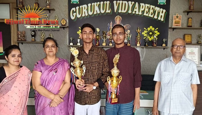 नीट में अरमान और लक्ष्य ने लहराया परचम, गुरुकुल विद्यापीठ में हुआ जोरदार स्वागत