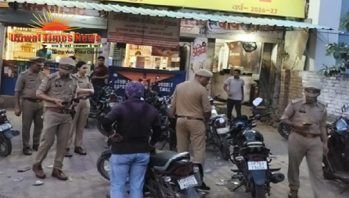 त्योहारों से पहले मथुरा पुलिस का सख्त एक्शन, खुले में शराब पीने वालों पर कसा शिकंजा