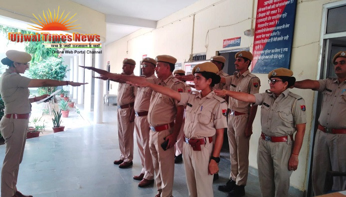 विश्व मानव तस्करी विरोधी दिवस पर झुंझुनूं पुलिस ने दिलाई मानव तस्करी उन्मूलन की शपथ, जागरूकता का दिया संदेश