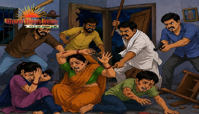 आधी रात दबंगों का कहर: घर में घुसकर मां, बेटे और बेटी पर जानलेवा हमला, गांव में दहशत