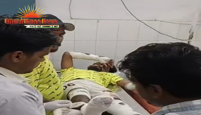 हरिद्वार जाते समय अचानक सामने आया बेसहारा पशु, बचाने के चक्कर में फिसली बाइक, दो कांवड़िये घायल