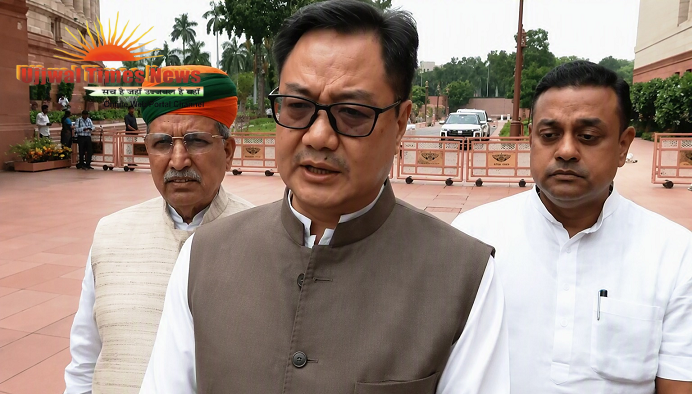 संसद में गतिरोध के बीच सरकार का विपक्ष से सहयोग का आग्रह, कहा- हर सवाल का जवाब देने को तैयार