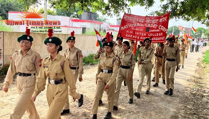 खेकड़ा में धूमधाम से मनाया गया आजादी का पर्व, तिरंगा रैली में गूंजे देशभक्ति के नारे