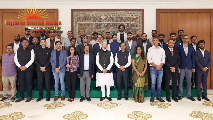 निवेशकों को चुंबक की तरह खींच रहा भारत का स्पेस सेक्टर: पीएम मोदी