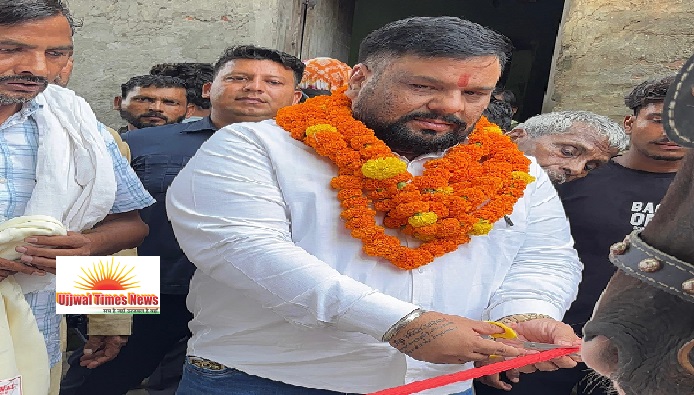 घीसा संत महाराज की स्मृति में श्रद्धालुओं ने निकाली भव्य शोभायात्रा
