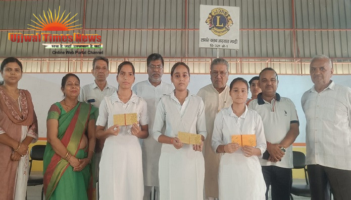 कु. मान्या, डिंपी व खुशी को मिली प्रेमवती छात्रवृत्ति, छात्राएं मनोयोग से करें शिक्षा ग्रहण : अभिमन्यु गुप्ता