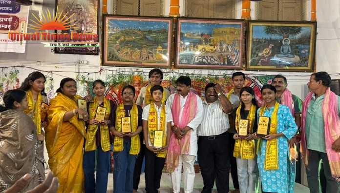 जैन मंदिरों में गूंजी उत्तम त्याग धर्म की महिमा, शांतिनाथ बड़ा मंदिर में शुरू हुआ इंद्रध्वज महामंडल विधान