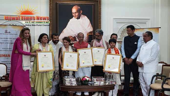 गांधी स्मृति में ‘हनुमान अंश’ की टीम सम्मानित, औषिम खेरतपाल ने दिया ‘साइटेशन ऑफ ऑनर’