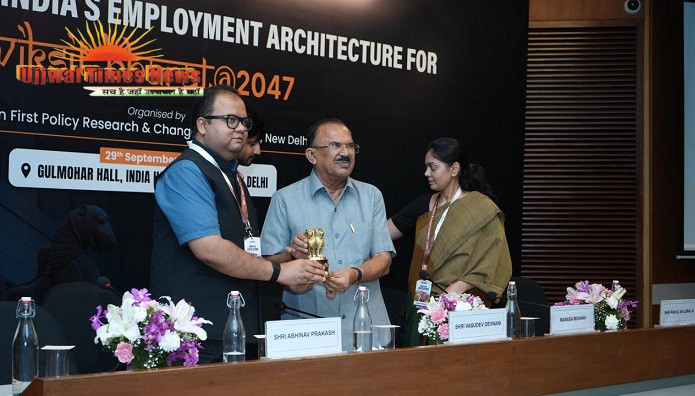 राष्ट्र प्रथम नारा ही नहीं, बल्कि यही हमारी जीवन दृष्टि: वासुदेव देवनानी