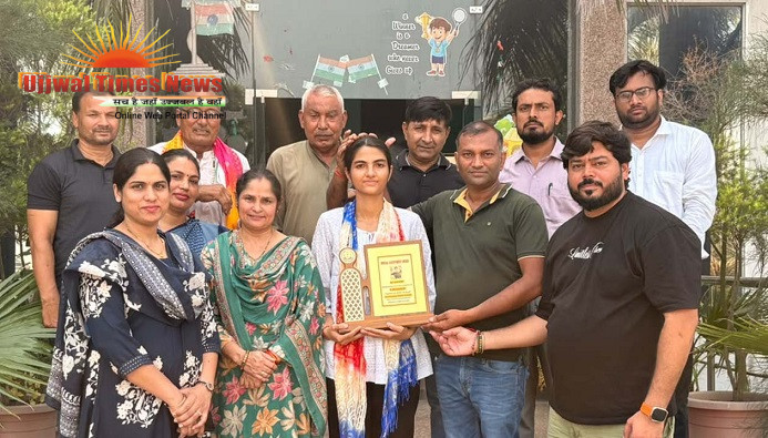 देव कृष्णा स्कूल की अवि शर्मा भारतीय सेना में लेफ्टिनेंट चयनित, संस्था ने पूर्व छात्रा का भव्य स्वागत किया