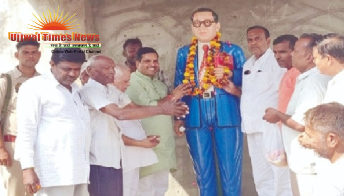 मीतली गांव में स्थापित हुई बाबा साहेब डॉ. भीमराव आंबेडकर की प्रतिमा, ग्रामीणों में दिखा उत्साह