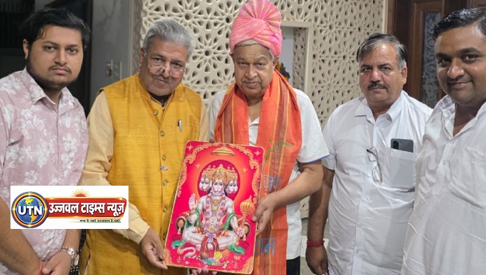 अभिमन्यु गुप्ता के नेतृत्व में नवनिर्वाचित एमएलसी दिनेश गोयल का अभिनंदन